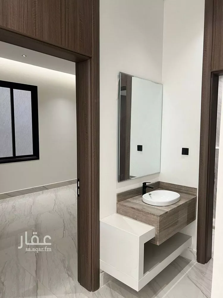 دور للبيع في شارع الشيخ خليفة بن حمد ال ثاني , حي المعيزيلة, مدينة الرياض, منطقة الرياض صورة 4