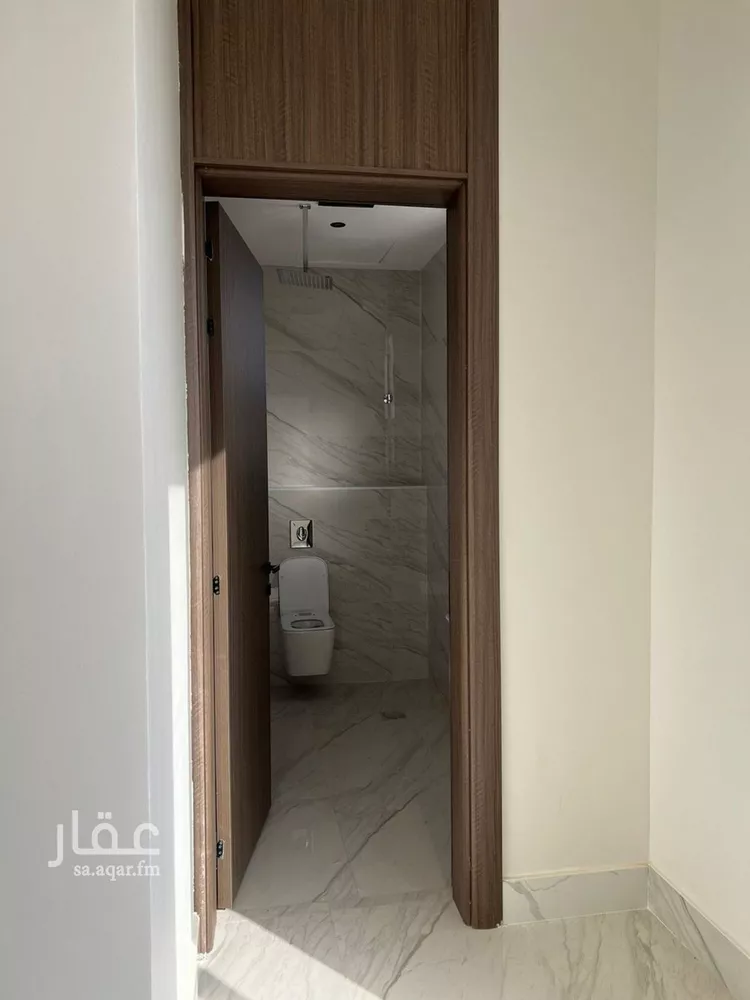 فيلا للبيع في شارع الشيخ خليفة بن حمد ال ثاني , حي المعيزيلة, مدينة الرياض, منطقة الرياض 6