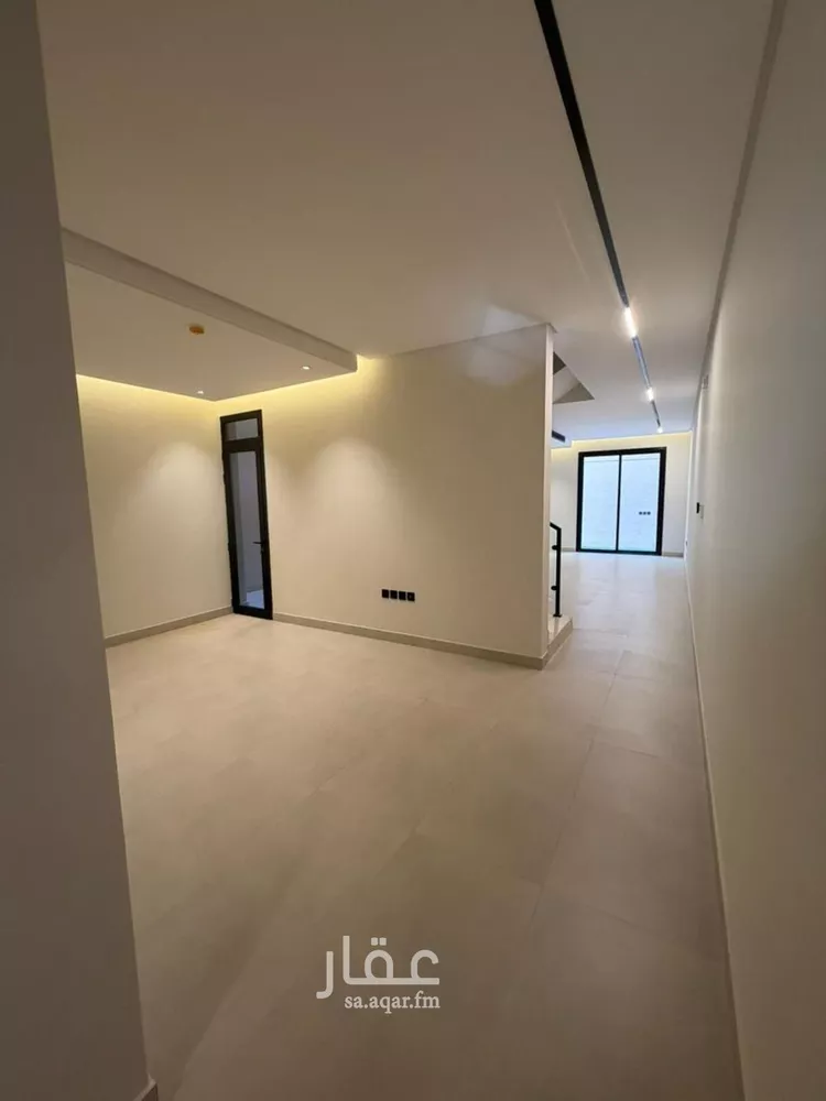 Building for Sale in Riyadh Al Arid 6
