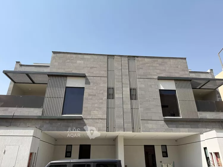 Floor for Sale in Riyadh Al Masif