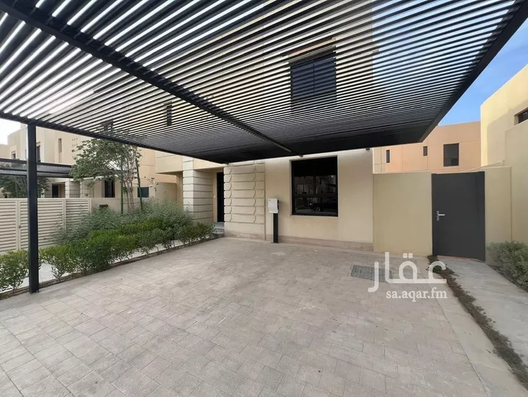 فيلا للإيجار في شارع رقم 1018, حي سدرة, مدينة الرياض, منطقة الرياض صورة 2