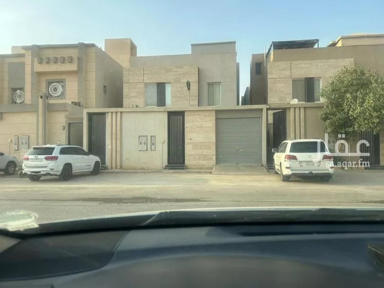 فيلا للبيع في شارع محمد الفاكهي, حي البيان, مدينة الرياض, منطقة الرياض 1 صورة