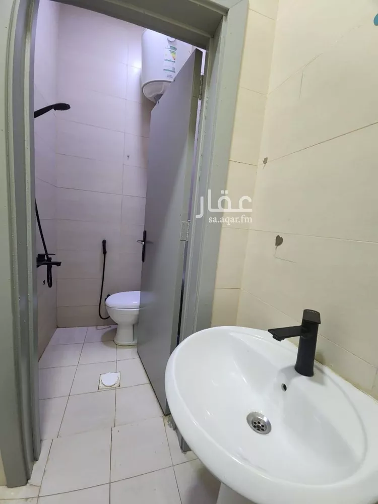 شقة للإيجار في شارع قلعة الفسطاط, حي إشبيلية, مدينة الرياض, منطقة الرياض صورة 4