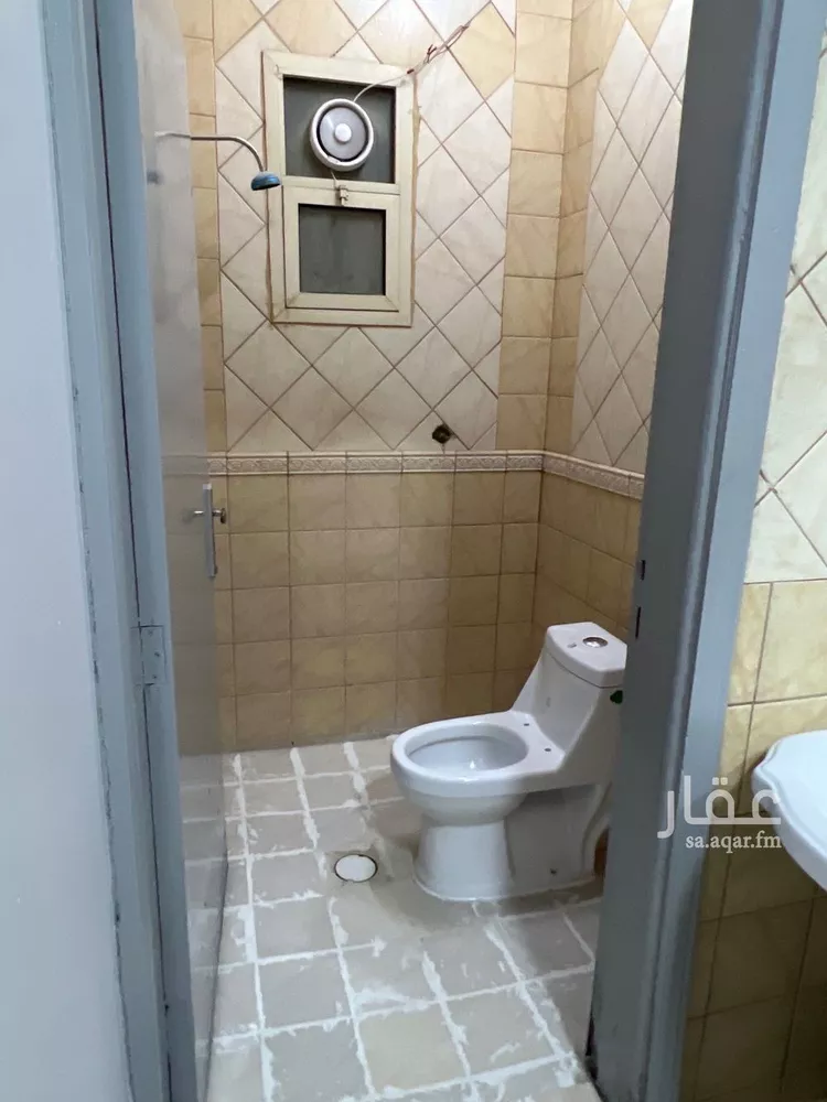 شقة للإيجار في شارع قلعة الفسطاط, حي إشبيلية, مدينة الرياض, منطقة الرياض