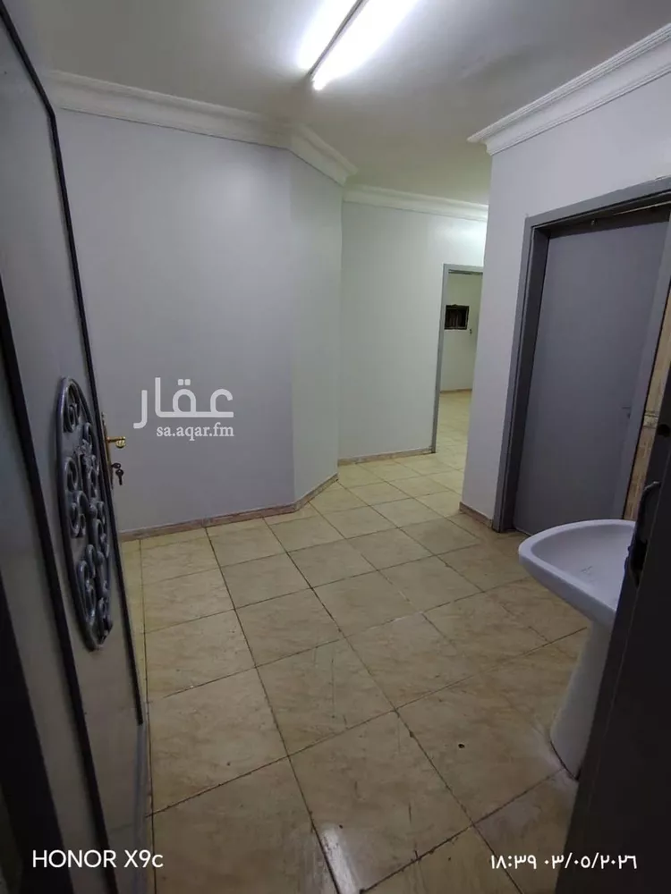 Building for Rent in Riyadh Al Yarmouk صورة 3