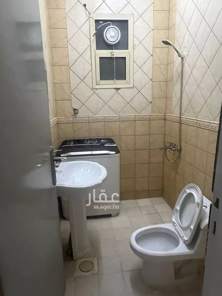 شقة للإيجار في شارع قلعة الفسطاط, حي إشبيلية, مدينة الرياض, منطقة الرياض صورة 3