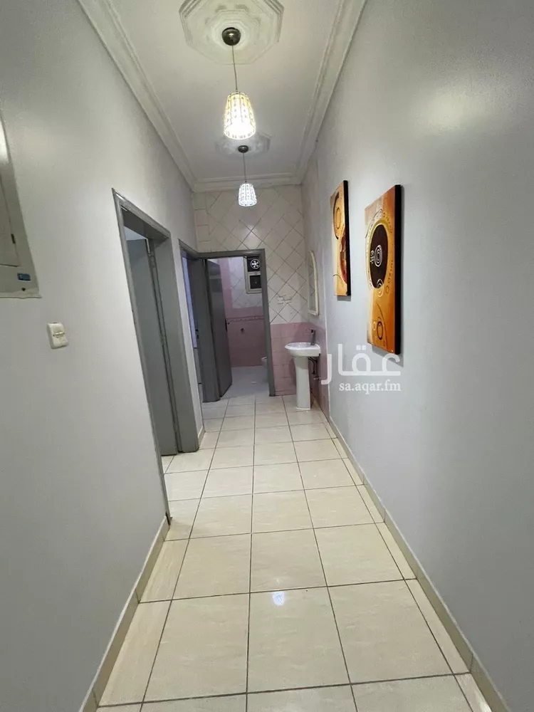 شقة للإيجار في شارع قلعة الفسطاط, حي إشبيلية, مدينة الرياض, منطقة الرياض