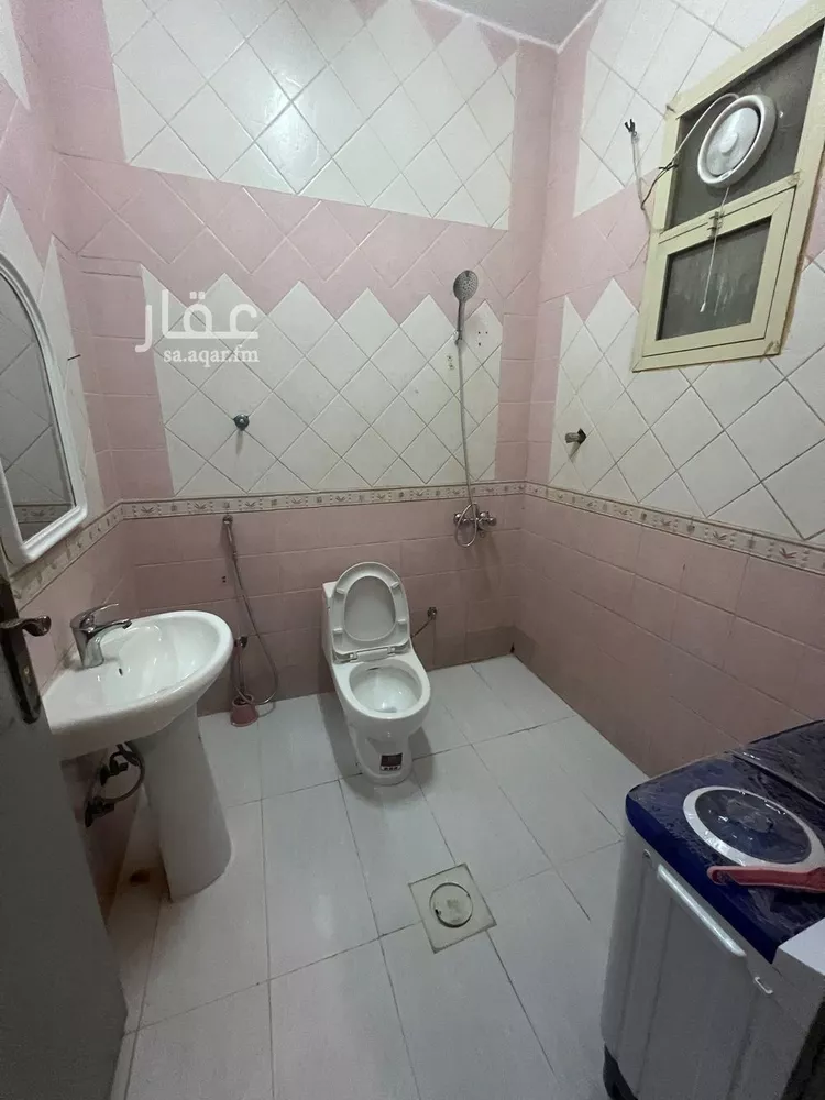 شقة للإيجار في شارع قلعة الفسطاط, حي إشبيلية, مدينة الرياض, منطقة الرياض صورة 3