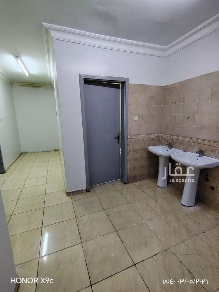 Building for Rent in Riyadh Al Yarmouk