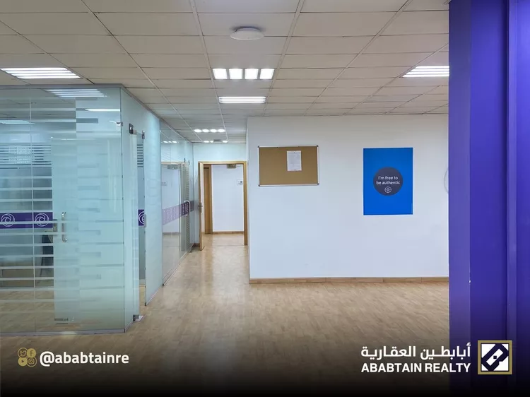 مكتب تجاري للإيجار في شارع طريق خادم الحرمين الشريفين الفرعي, حي العقربية, مدينة الخبر, المنطقة الشرقية 6