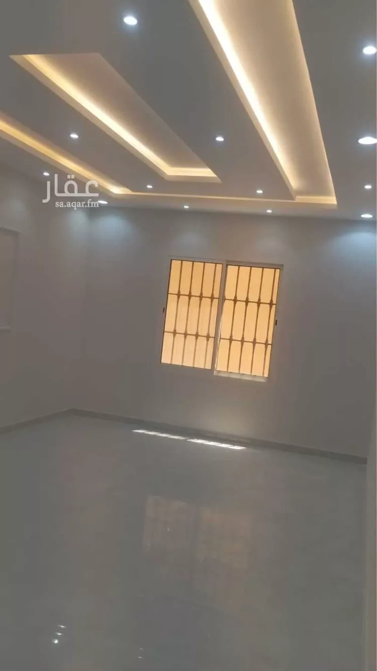 فيلا للبيع في شارع داود ابن سلمة الانصاري, حي نوارة, مدينة المزاحمية, منطقة الرياض