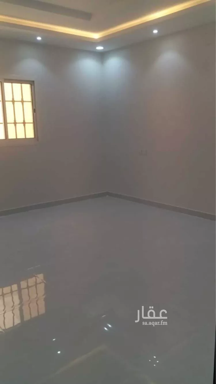 فيلا للبيع في شارع داود ابن سلمة الانصاري, حي نوارة, مدينة المزاحمية, منطقة الرياض صورة 4