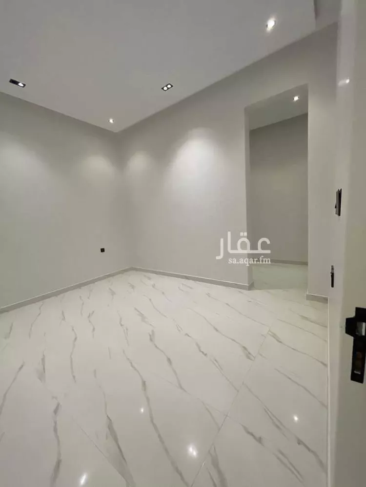 دور للبيع في شارع زينب الهلاليه, حي طويق, مدينة المزاحمية, منطقة الرياض 12