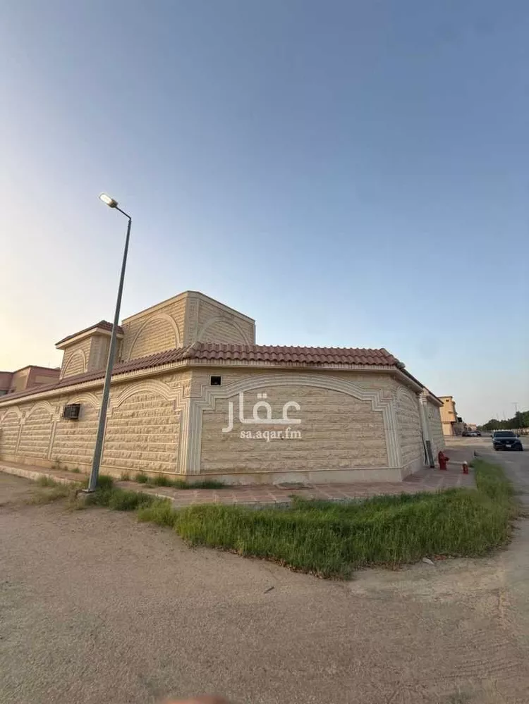 فيلا للبيع في شارع 993325, حي الملك فهد, مدينة الدوادمى, منطقة الرياض صورة 5