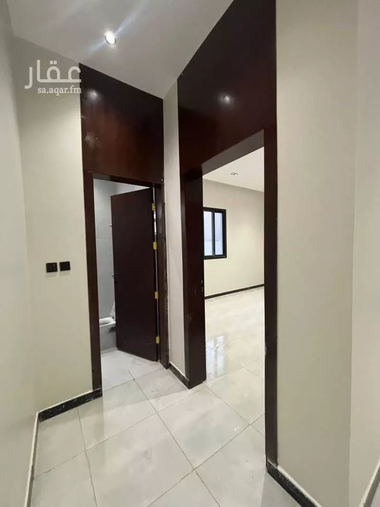 عمارة للإيجار في شارع المدائني, حي الرمال, مدينة الرياض, منطقة الرياض صورة 4