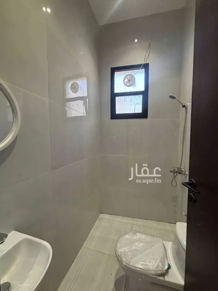 عمارة للإيجار في شارع المدائني, حي الرمال, مدينة الرياض, منطقة الرياض صورة 5