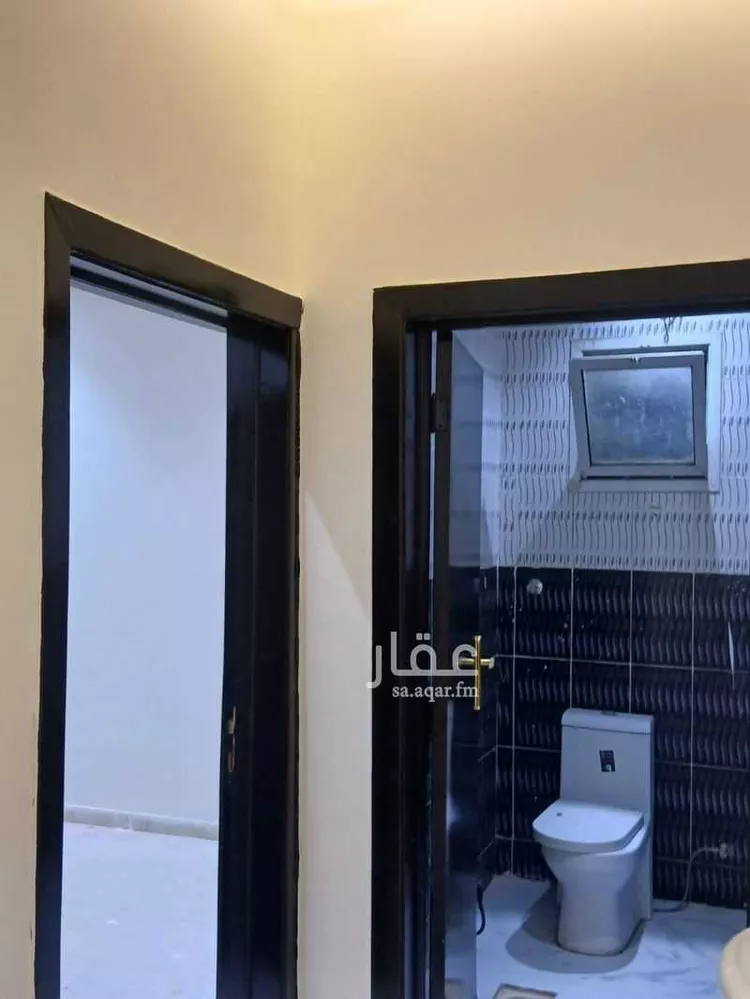 فيلا للإيجار في شارع عبدالرحمن بن أبي ياسر, حي الرمال, مدينة الرياض, منطقة الرياض صورة 2