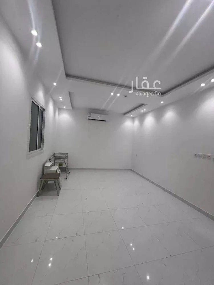 Floor for Rent in Riyadh Al Janadriyah