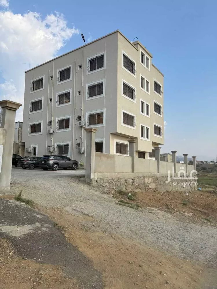 شقة للإيجار في شارع شارع هشام بن عامر, حي الضرس, مدينة محائل, منطقة عسير