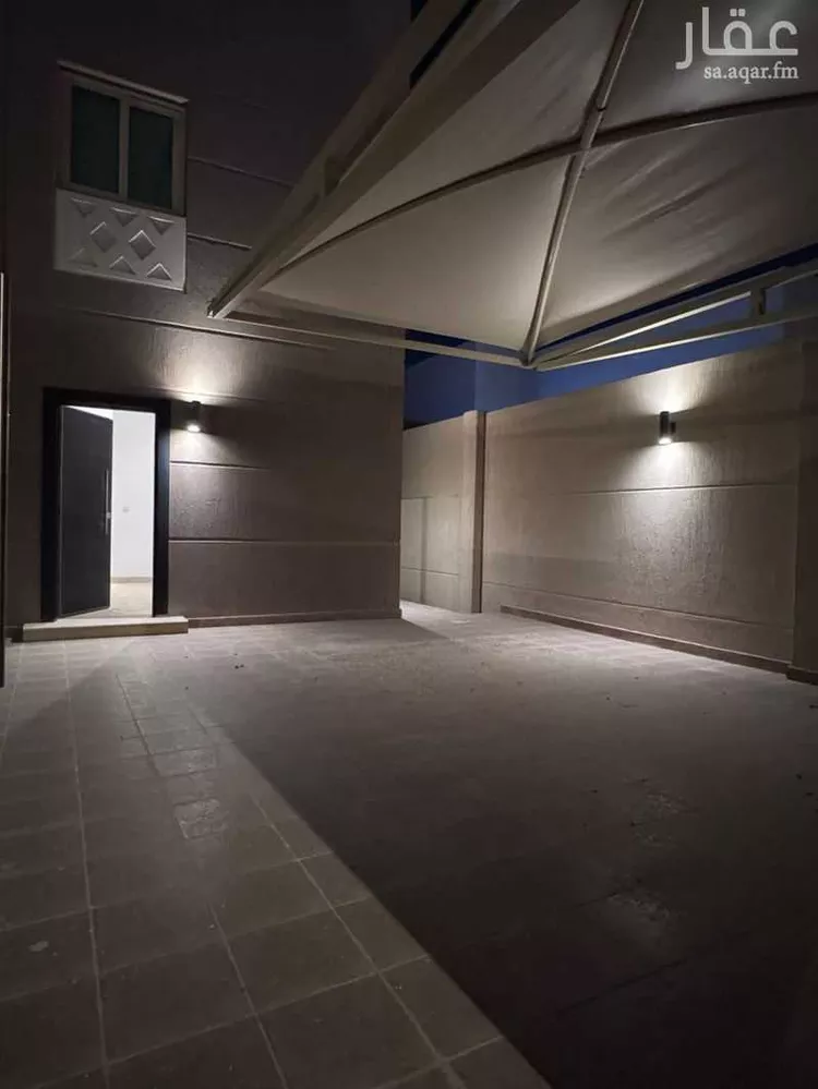 فيلا للإيجار في شارع علي بن عمر الحمامي, حي مطار الملك خالد الدولي, مدينة الرياض, منطقة الرياض صورة 4