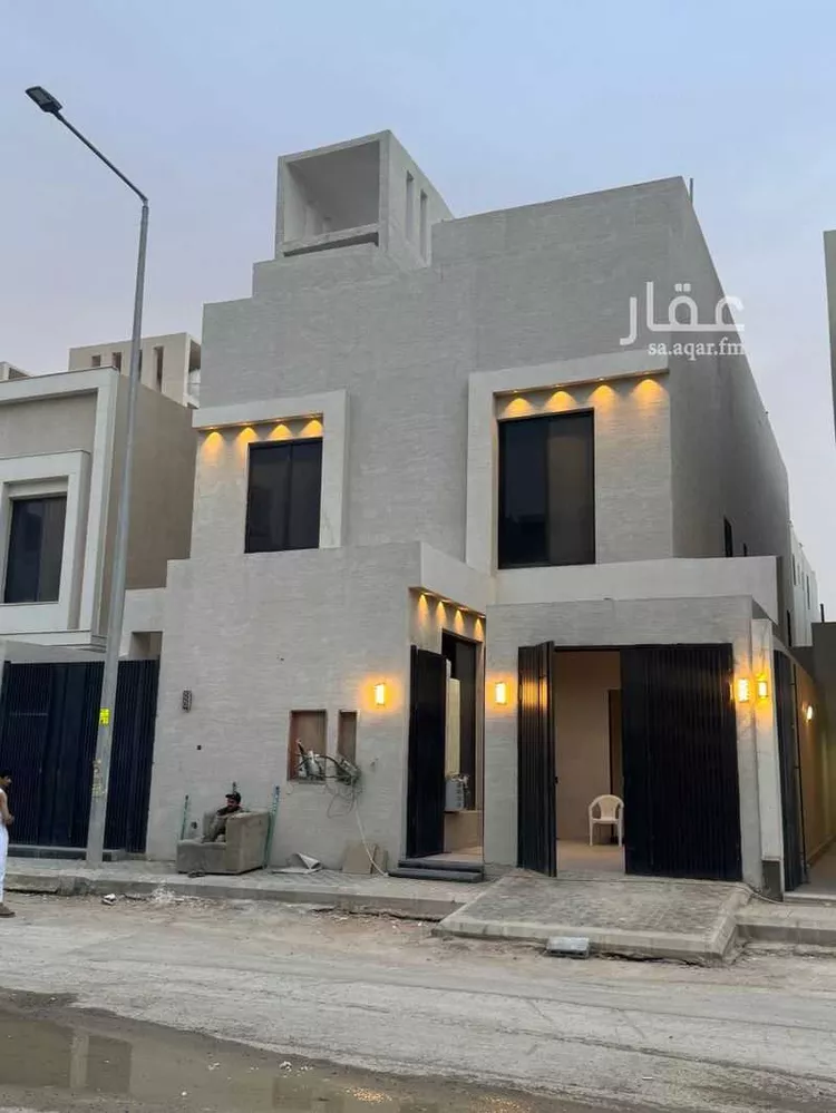 دور للبيع في شارع خريص, حي الجنادرية, مدينة الرياض, منطقة الرياض صورة 2