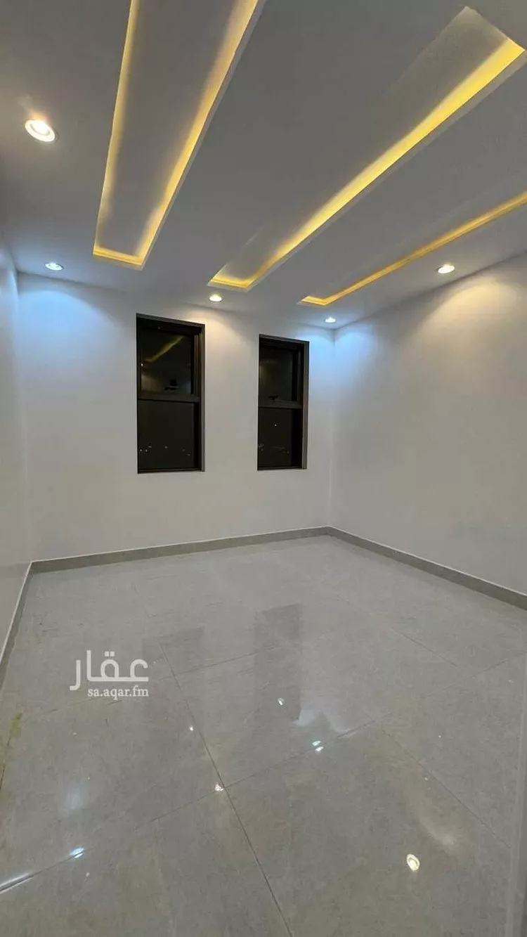 فيلا للإيجار في شارع محمد بن أحمد الفاسي, حي الرمال, مدينة الرياض, منطقة الرياض 30