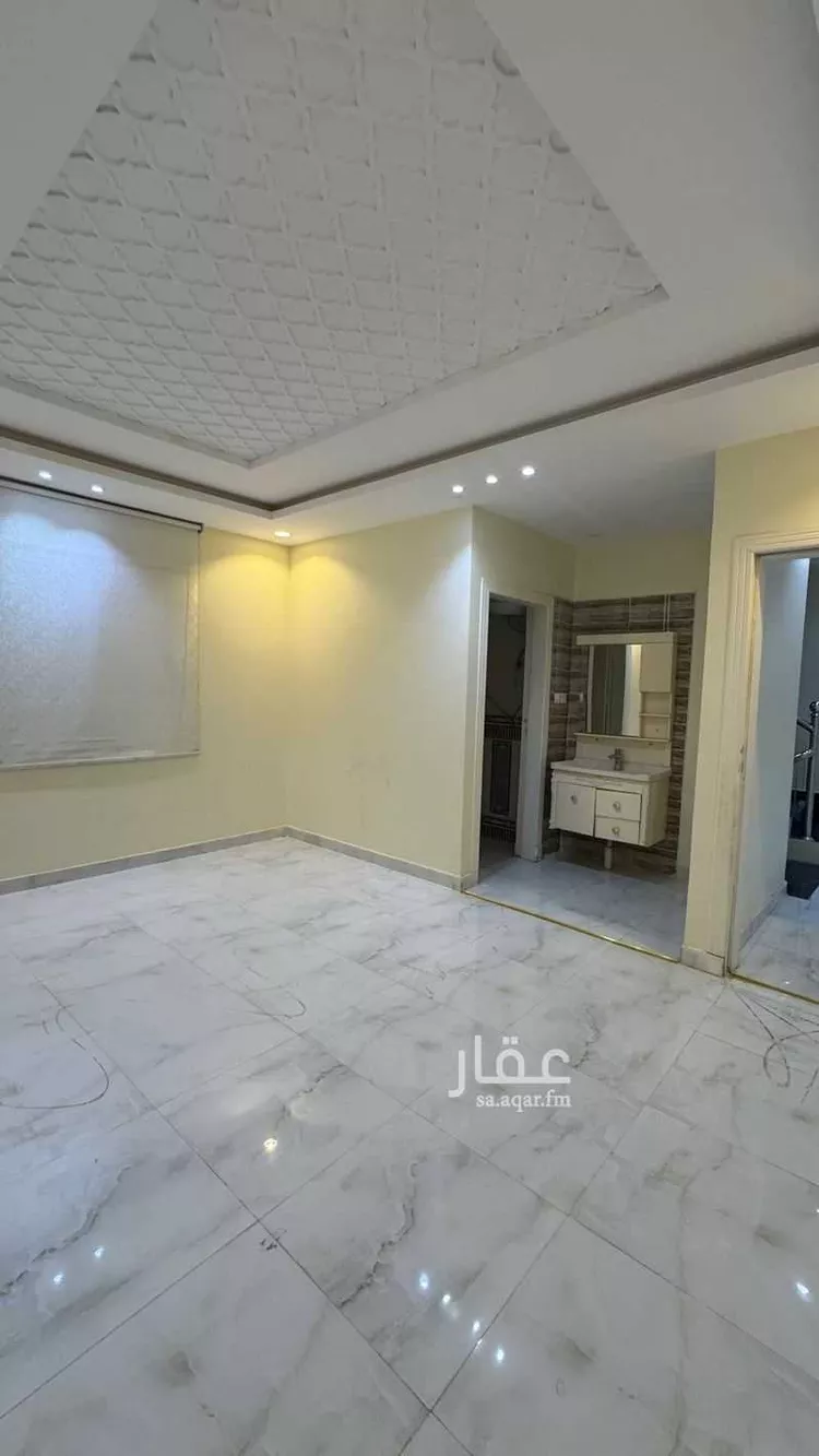 فيلا للإيجار في شارع أحمد بن محمد العتابي, حي الرمال, مدينة الرياض, منطقة الرياض 24