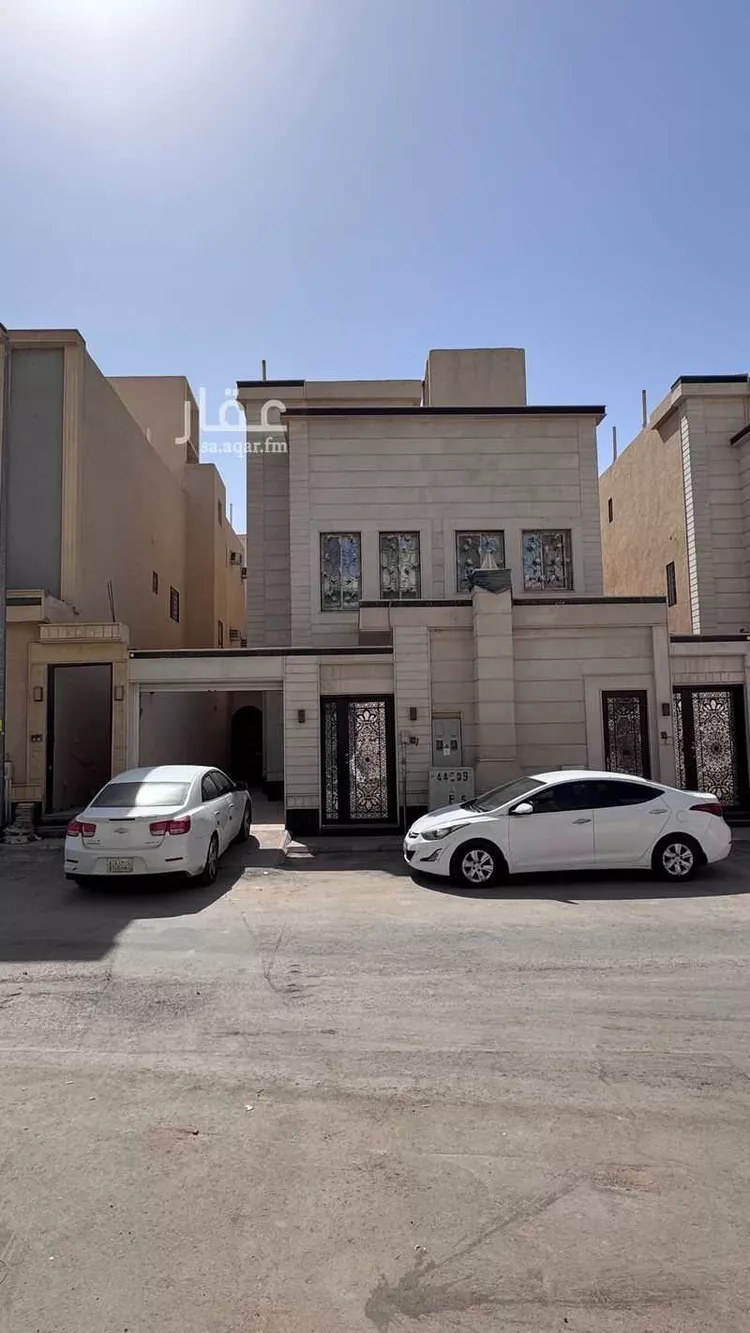 فيلا للإيجار في شارع أبي محمد عبدالعزيز الفاسي, حي الرمال, مدينة الرياض, منطقة الرياض