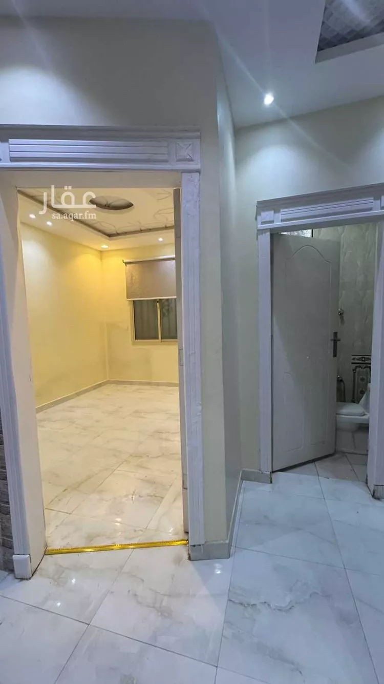 فيلا للإيجار في شارع أحمد بن محمد العتابي, حي الرمال, مدينة الرياض, منطقة الرياض 9