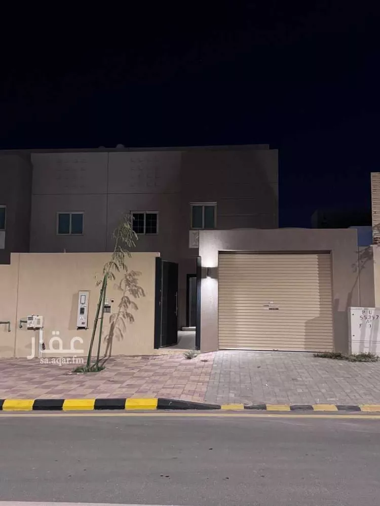 فيلا للإيجار في شارع علي بن عمر الحمامي, حي مطار الملك خالد الدولي, مدينة الرياض, منطقة الرياض