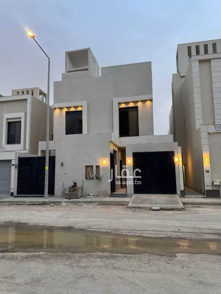 دور للبيع في شارع خريص, حي الجنادرية, مدينة الرياض, منطقة الرياض