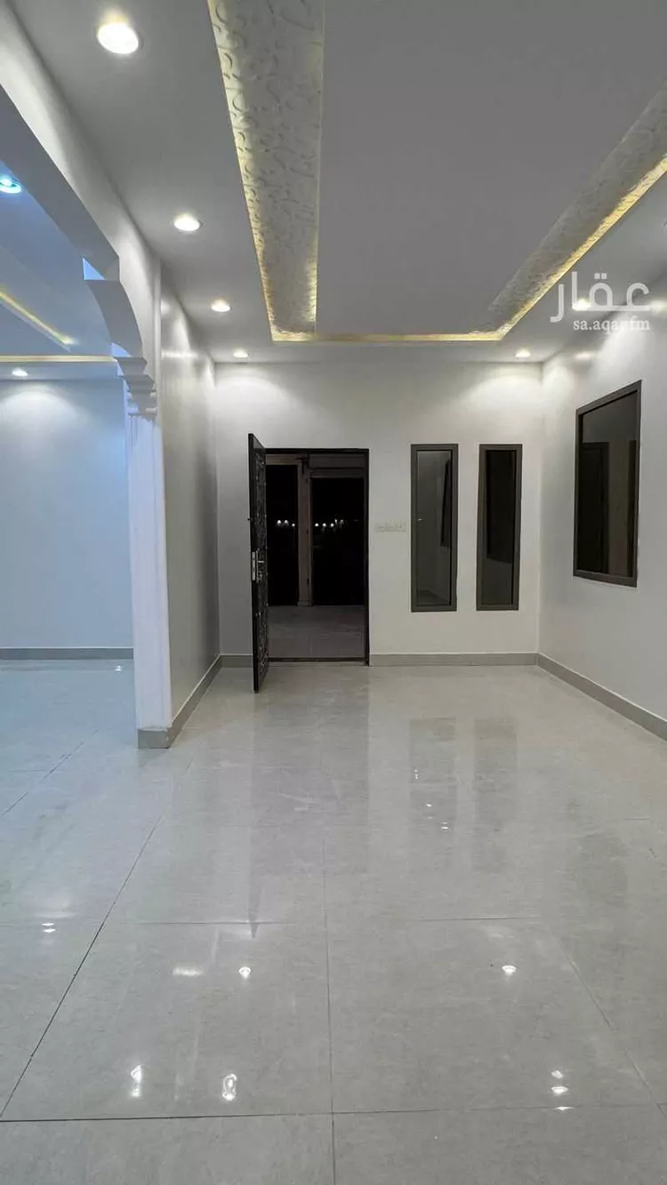 فيلا للإيجار في شارع محمد بن أحمد الفاسي, حي الرمال, مدينة الرياض, منطقة الرياض 11