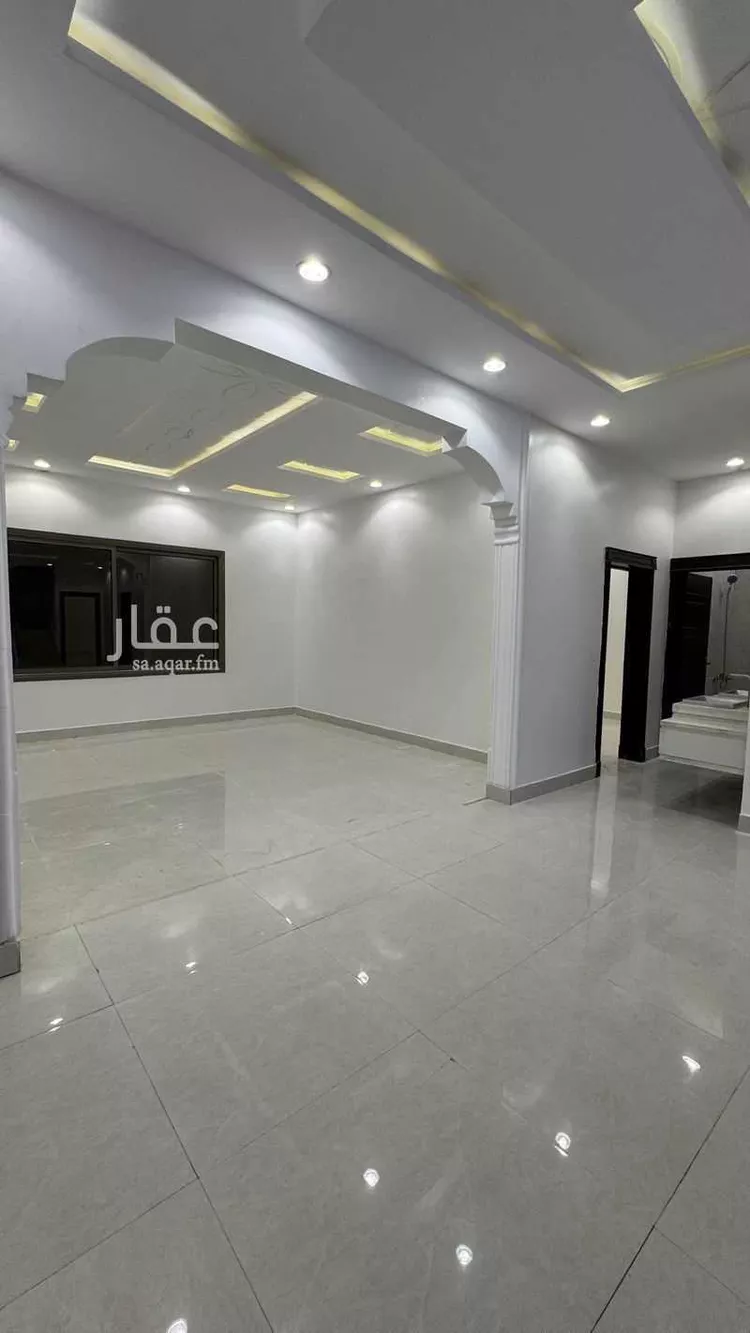 فيلا للإيجار في شارع محمد بن أحمد الفاسي, حي الرمال, مدينة الرياض, منطقة الرياض 16