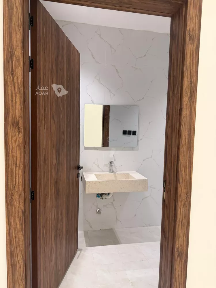 دور للبيع في شارع الراية, حي الندوة, مدينة الرياض, منطقة الرياض 13