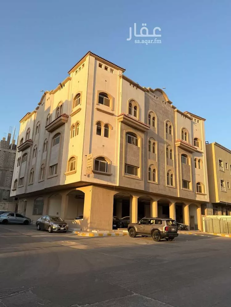 شقة للإيجار في شارع معمر التميمي, حي العليا, مدينة الخبر, المنطقة الشرقية 9