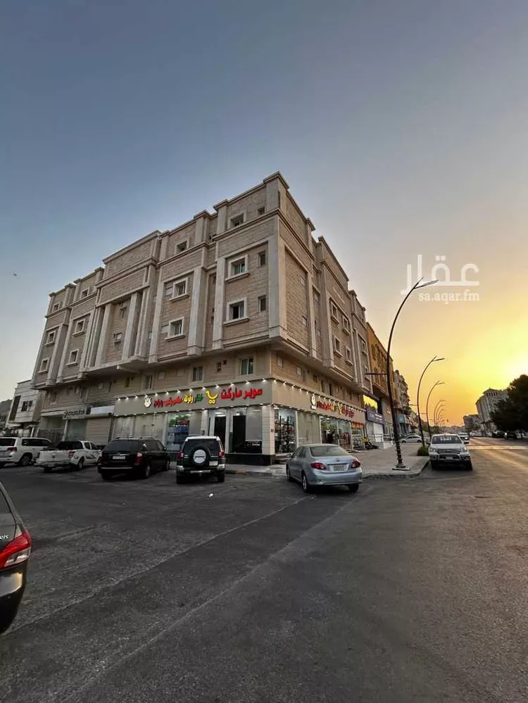 عمارة للإيجار في شارع السادس عشر, حي العقربية, مدينة الخبر, المنطقة الشرقية