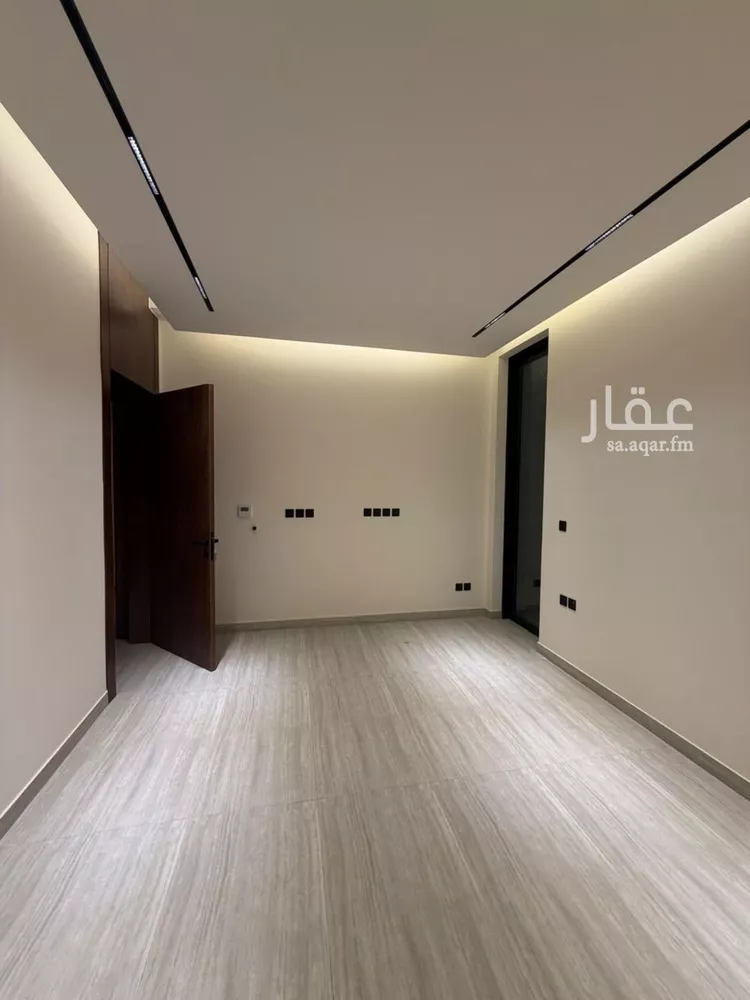 دور للبيع في شارع رقم 538, حي الملقا, مدينة الرياض, منطقة الرياض 14