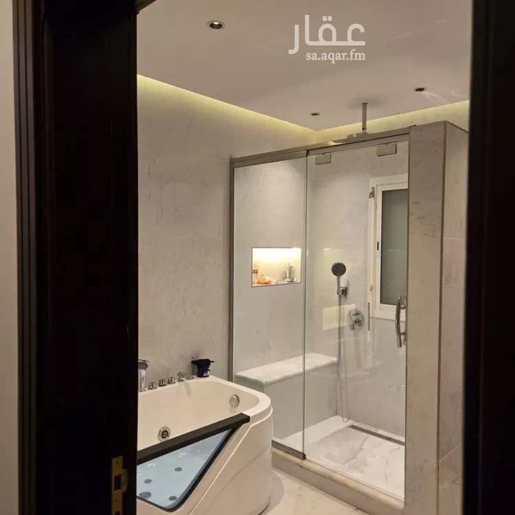 Villa for Rent in Riyadh Al Malqa 12