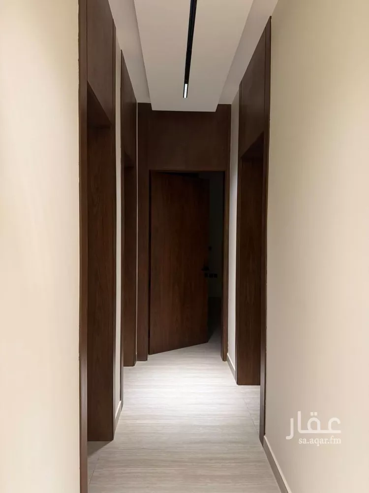 دور للبيع في شارع رقم 538, حي الملقا, مدينة الرياض, منطقة الرياض 12