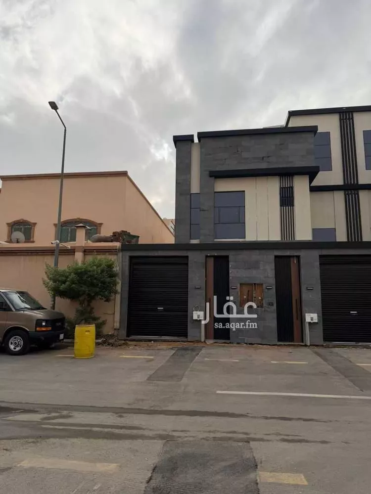 دور للبيع في شارع بارق, حي الروابي, مدينة الرياض, منطقة الرياض صورة 3