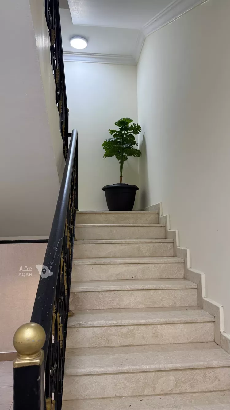 دور للإيجار في شارع رقم 308, حي الملقا, مدينة الرياض, منطقة الرياض صورة 3