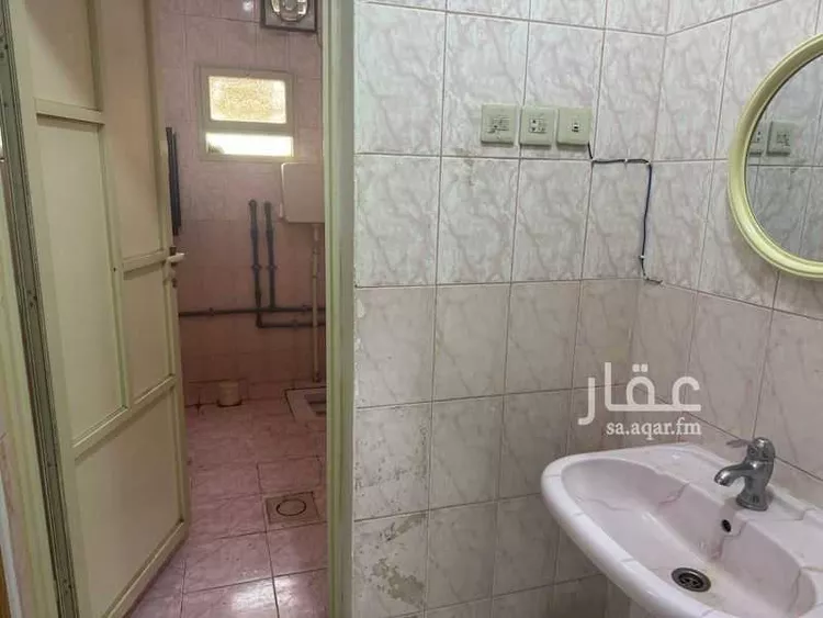 شقة للإيجار في شارع عمر ابن مسعود, حي الخالدية, مدينة الاحساء, المنطقة الشرقية صورة 5