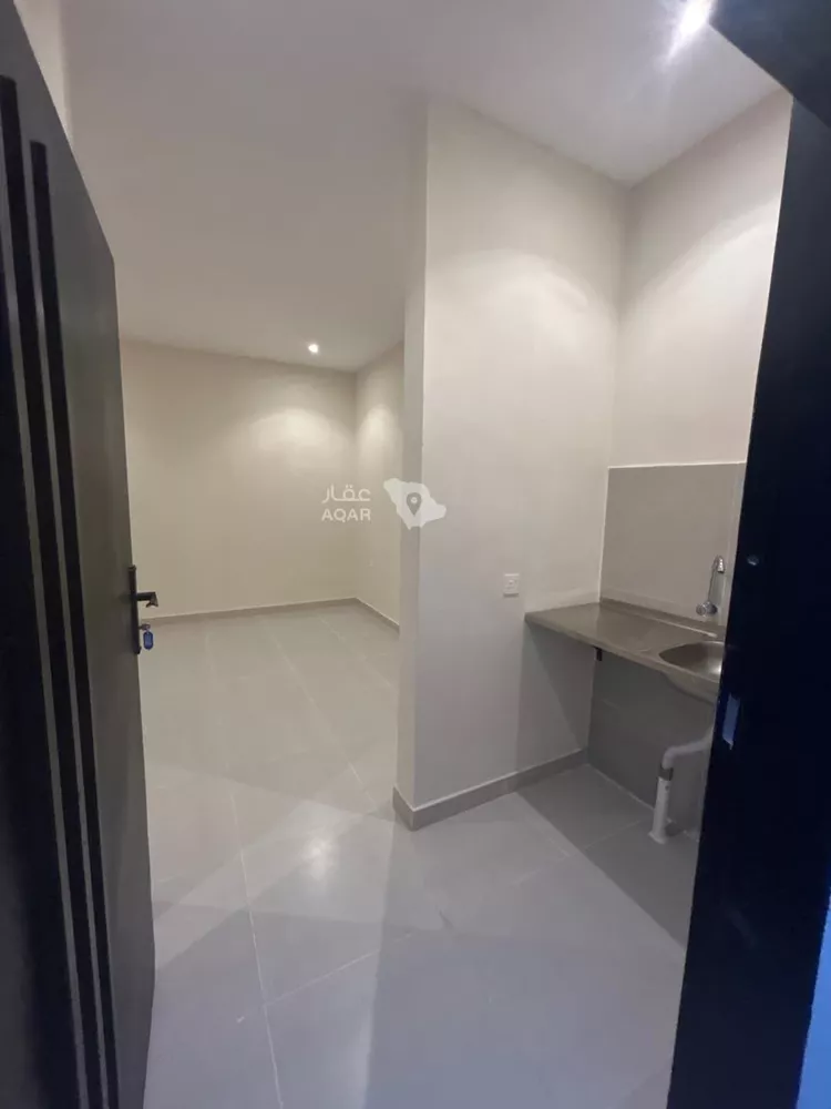 مجمع للإيجار في شارع أبي جعفر المسلمي, حي الرمال, مدينة الرياض, منطقة الرياض 2