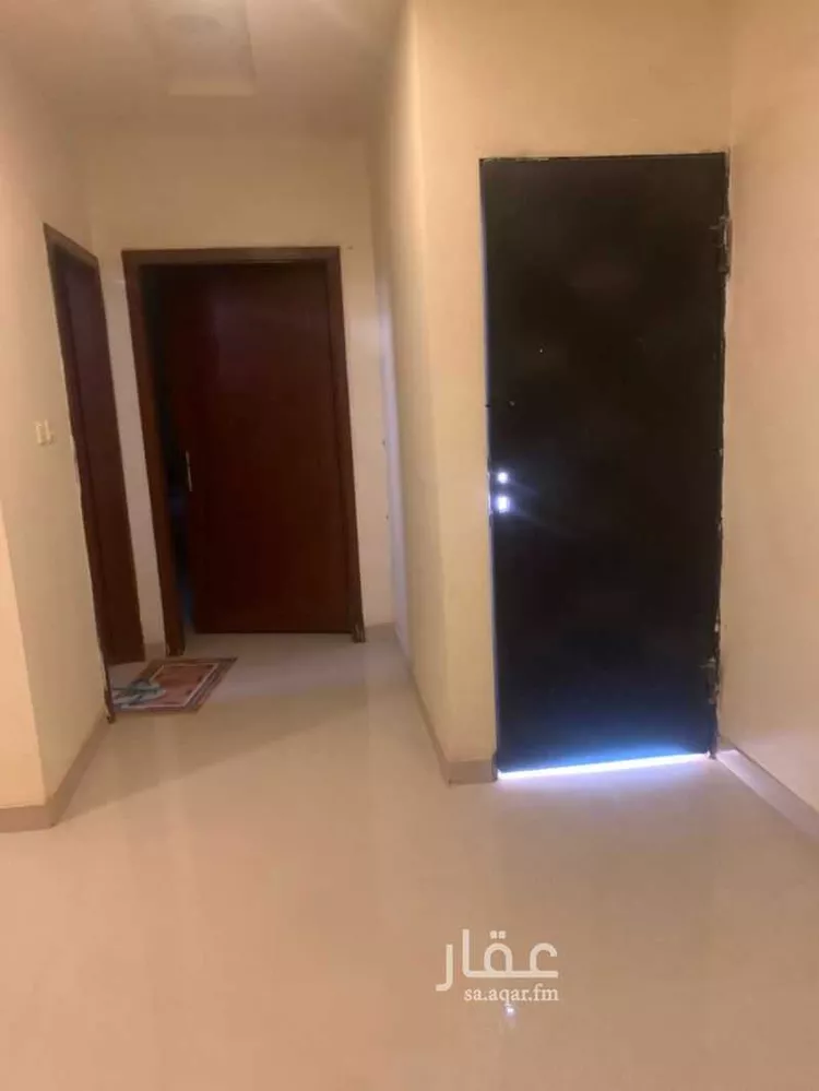 فيلا للإيجار في شارع أبي القاسم الثمانيني ، حي بدر ، الرياض ، منطقة الرياض 15