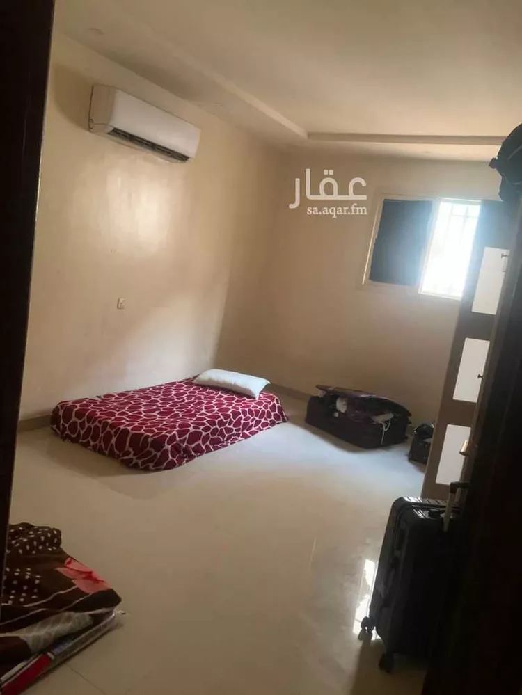 فيلا للإيجار في شارع أبي القاسم الثمانيني ، حي بدر ، الرياض ، منطقة الرياض 14