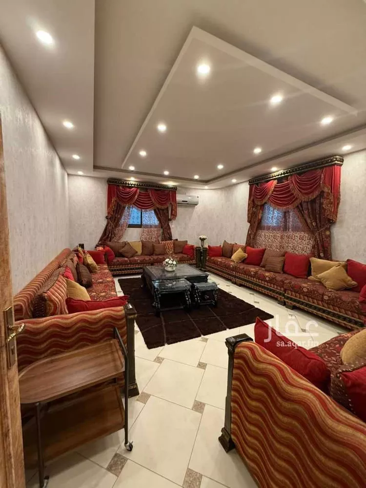 فيلا للبيع في شارع المهلهل بن المزرع, حي الروضة, مدينة بريدة, منطقة القصيم صورة 5