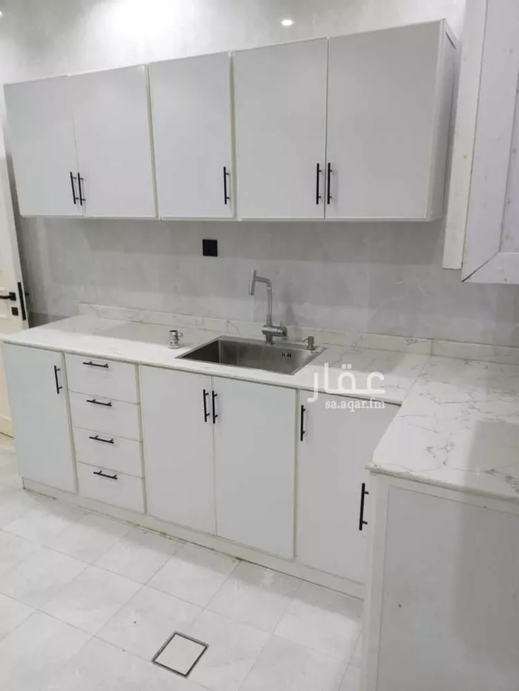 شقة للإيجار في شارع الشيخ عبدالعزيز بن محمد بن علي, حي ظهرة البديعة, مدينة الرياض, منطقة الرياض صورة 5