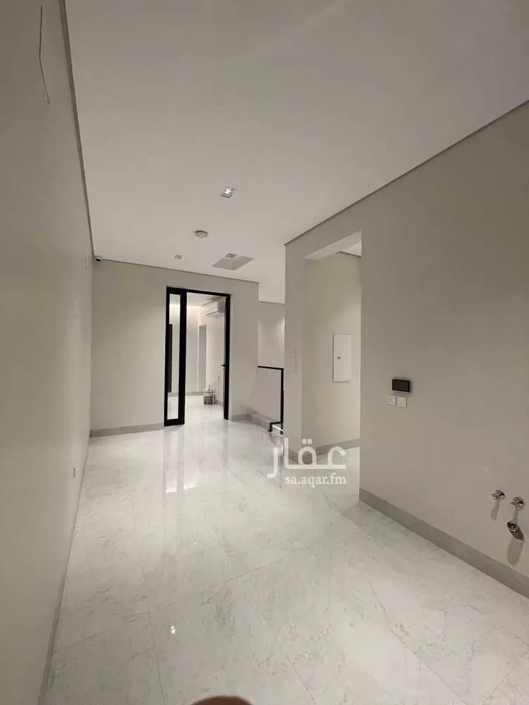 فيلا للبيع في شارع أبي محمد العفيف, حي الريان, مدينة الرياض, منطقة الرياض صورة 3