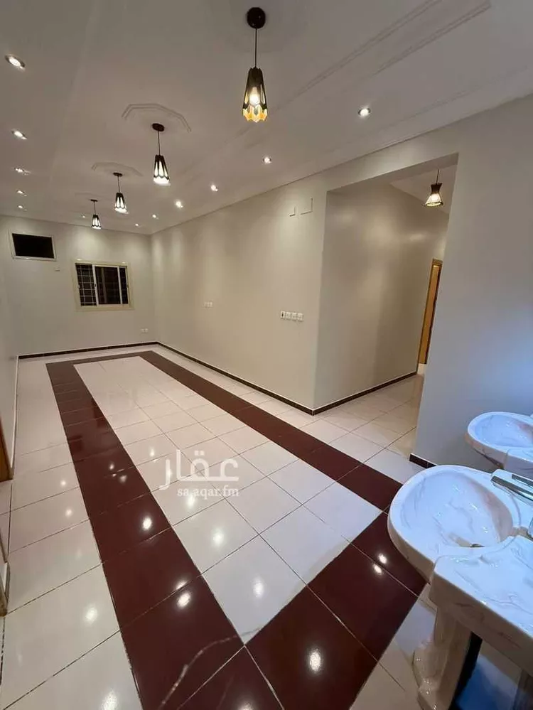 شقة للإيجار في شارع شارع ابن ابي عمر, حي المروج, مدينة أبها, منطقة عسير صورة 3