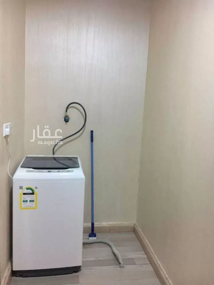 شقة للإيجار في شارع شارع المدائن, حي المروج, مدينة ابها, منطقة عسير صورة 2